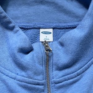 Blue half zip sweatshirt from old navy with drawstrings on bottom